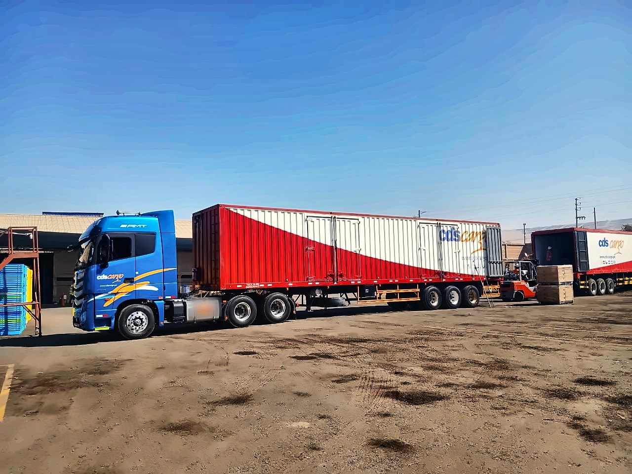 Flota CDS Cargo Flota CDS Cargo transporte internacional de carga